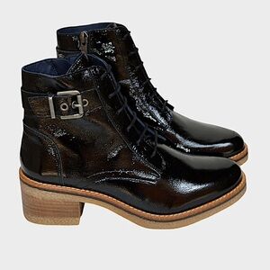 Dorking boots